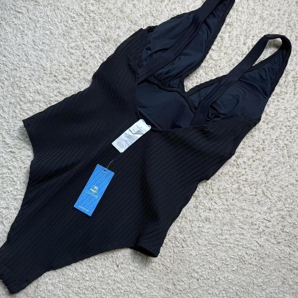 Cupshe Ribbed & Ruched‎ One Piece SMALL NWT - Picture 5 of 5